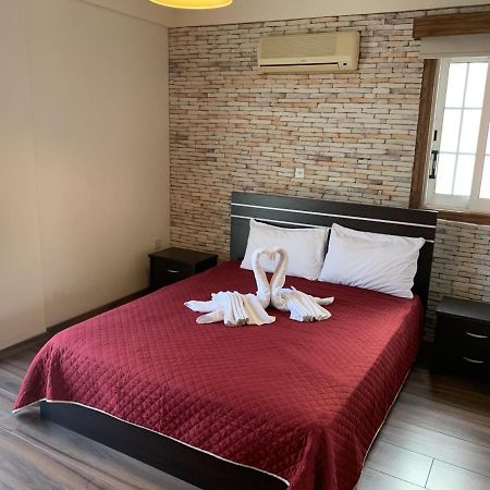 Apartamento Kika Court 2 Paralimni Exterior foto
